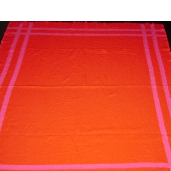 Kate Spade Orange/Pink Fringe Throw - Picture 4 of 6